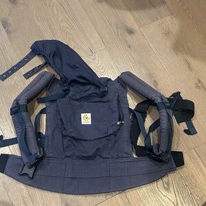 Ergobaby Organic Carrier in Navy Blue